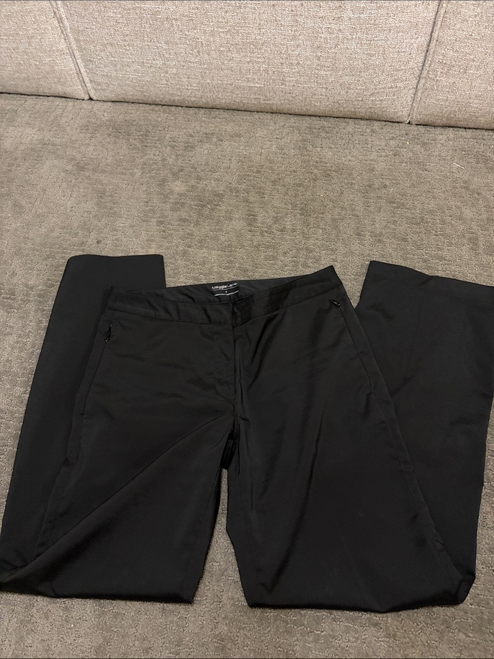 Maggie Lane Women's Black Straight-Leg Pants with Zip Pockets size 4